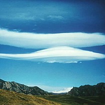 UFO Cloud Ship