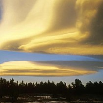 UFO Cloud Ship