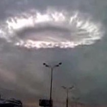 UFO Cloud Skyhole