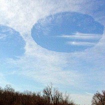 UFO Cloud Skyhole