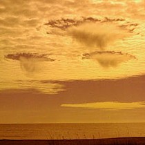 UFO Cloud Skyhole