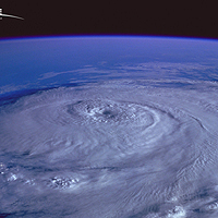 Hurricane Elena pounds the Gulf of Mexico
