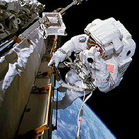 Astronaut Spacewalk (ISS006-348-005)