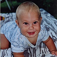 Dominik 2003